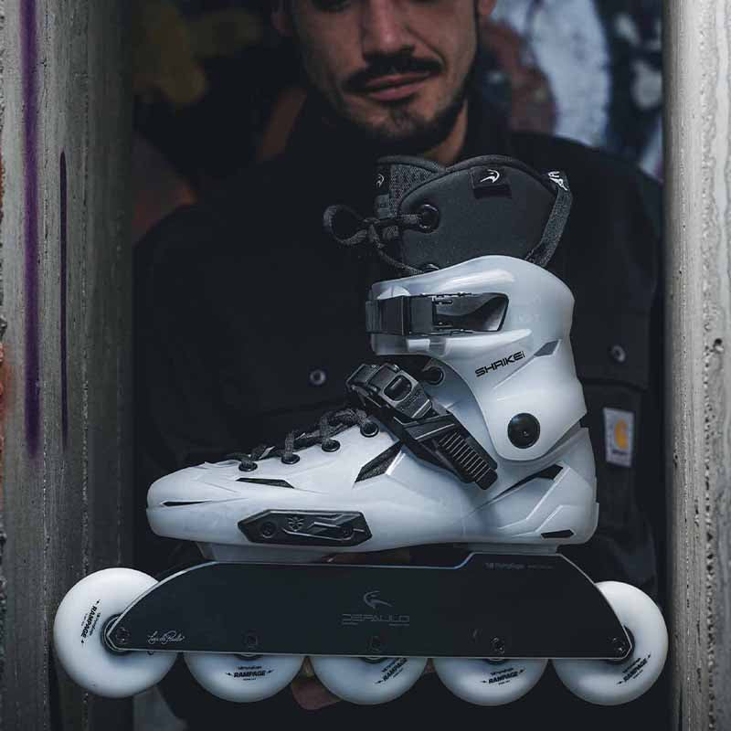 Flying Eagle X5 Shrike Pro R5 Skates