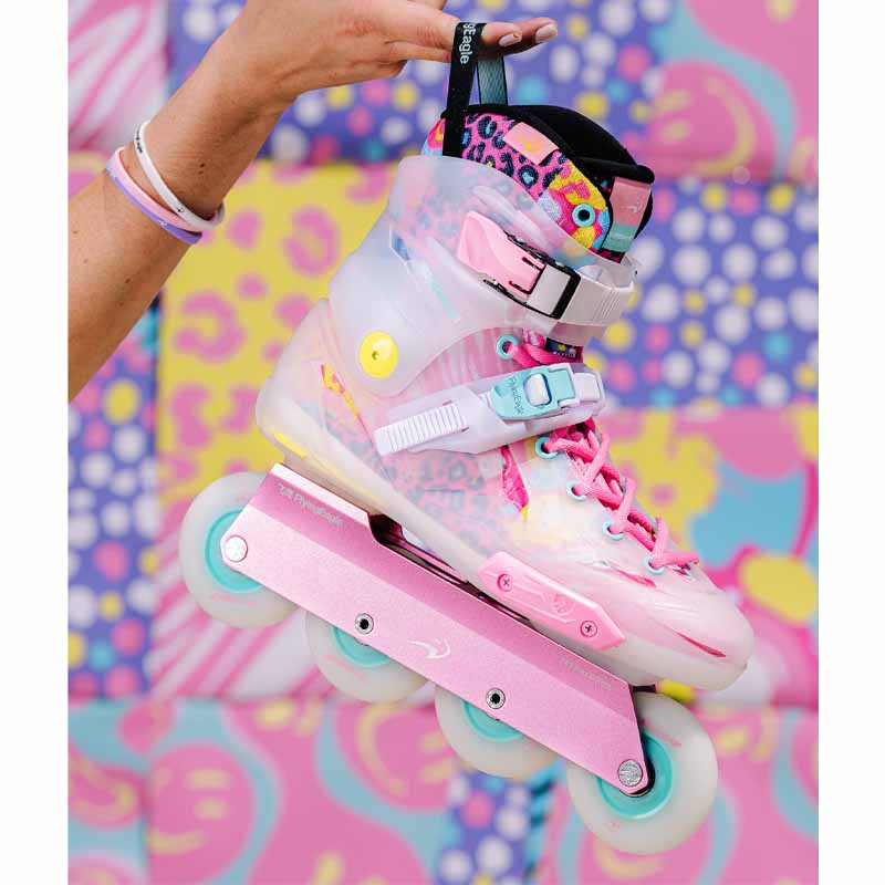 Flying Eagle Shrike Pro Funky Skates