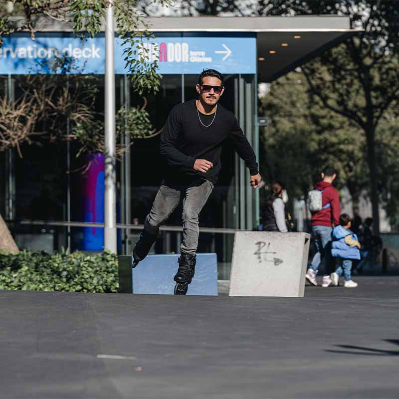 Flying Eagle X7F Reaver Black Skates - Inlinex