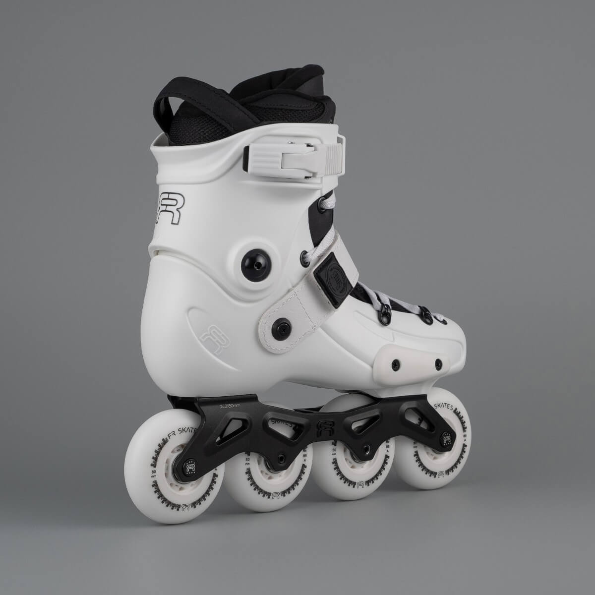 FRX 80 White Skates
