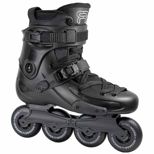 FR UFR 80 Black Skates - Inlinex