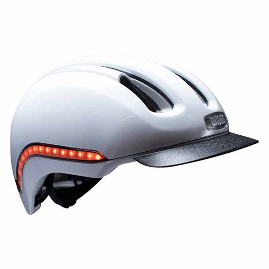 Skate Smarter, Skate Safer: Why the Nutcase Vio MIPS Light Helmet is an Urban Inline Skater's Best Friend