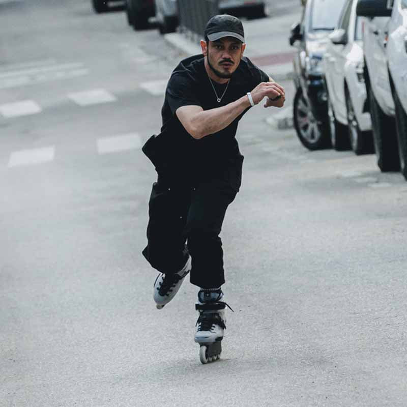 Flying Eagle Shrike Pro Black Cloud Skates