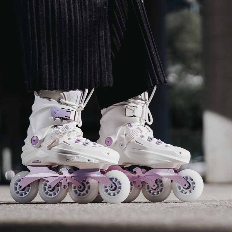 Flying Eagle X7D Reaver Purple Skates