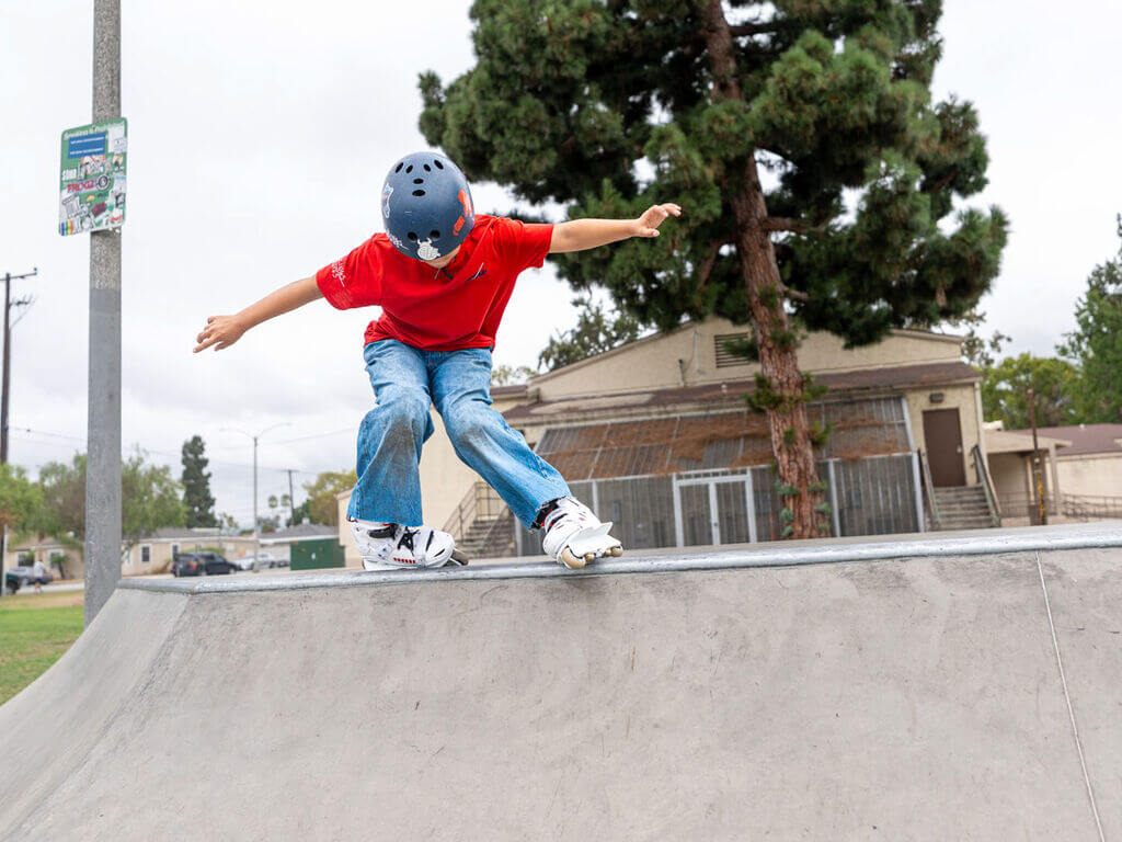 USD Glitch Vikings on Skates Kids Aggressive Skates