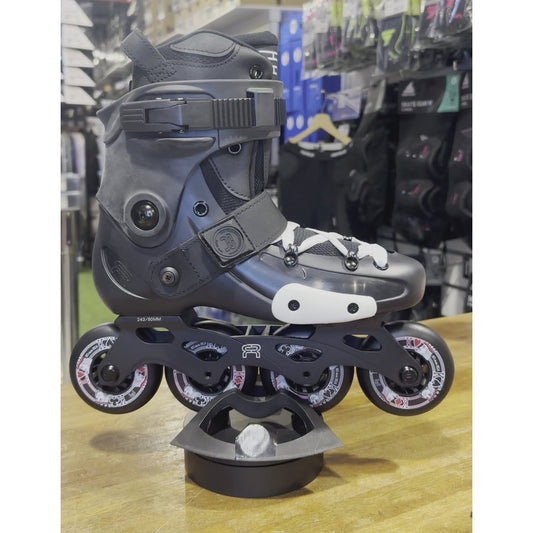 Sepatu Roda FRX 80 Hitam - alternate view