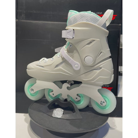 Sepatu Luncur Flying Eagle X3 Shrike Pearl
