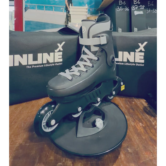 Playlife Rave Black 80 Skates - alternate view