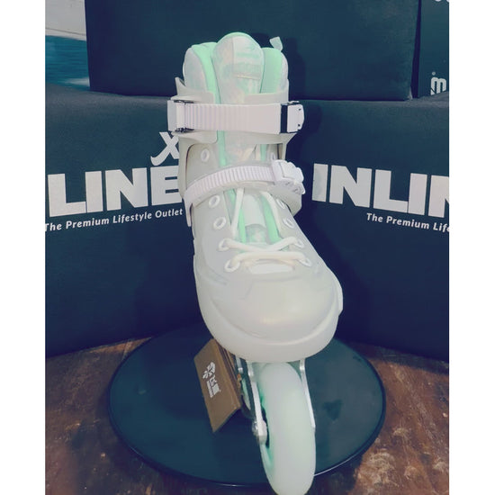 Flying Eagle X3 S7680 Shrike Grey Skates