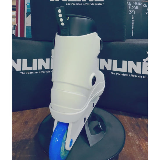 Them 901 White 80mm Aggressive Skates