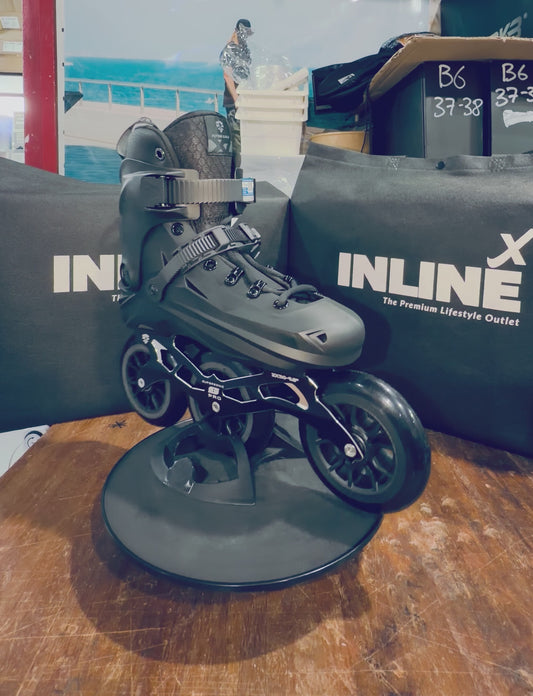 Flying Eagle X7T Reaver Tri Black Skates - alternate view